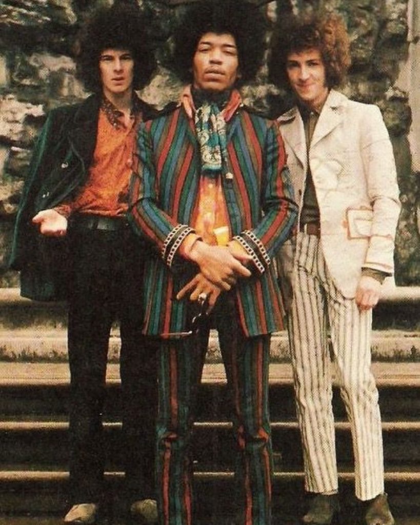 Jimi Hendrix Fashion - Jimi Hendrix Outfits - 60's Folks In Their 60s